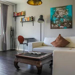 https://exklusive-2-zimmer-wohnung-mit-balkon-in-top-lage.hotelsinbremen.net