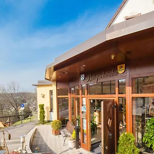 Hotel Burgschaenke, & Restaurant - E-mobilitaet Ladestationen Fuer Elektroautos, Burgthann